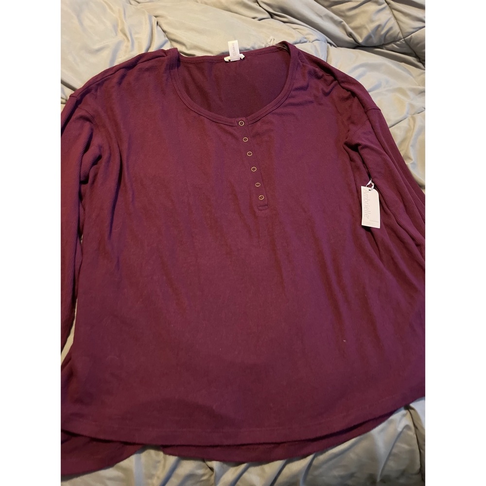 Ambrielle Lounge set top & bottoms